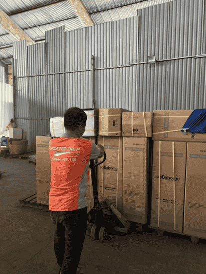 chuyển hàng hoá tại Hoàng Diệp