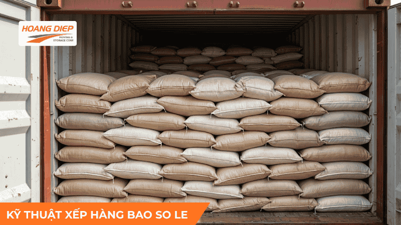 kỹ thuật đóng rút container hàng bao so le từ Hoàng Diệp