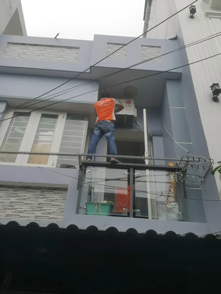 Tháo lắp máy lạnh khi chuyển văn phòng chuyên nghiệp