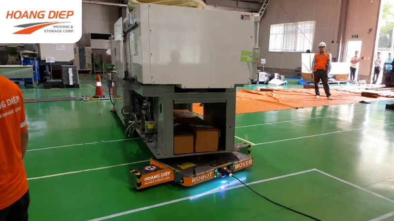 Vận Tải Hoàng Diệp di dời máy móc siêu trường tại TP.HCM
