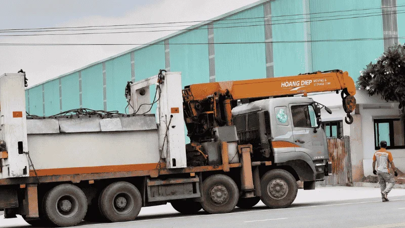 di dời máy móc thiết bị KCN Phước Đông