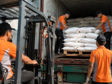 Đóng rút container hàng bao rời