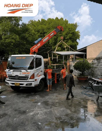 Vận Tải Hoàng Diệp cẩu hàng hoá tại Tây Ninh