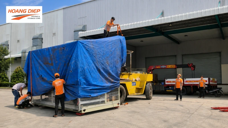 Hoàng Diệp nâng hạ di dời máy móc công nghiệp an toàn nhanh chóng