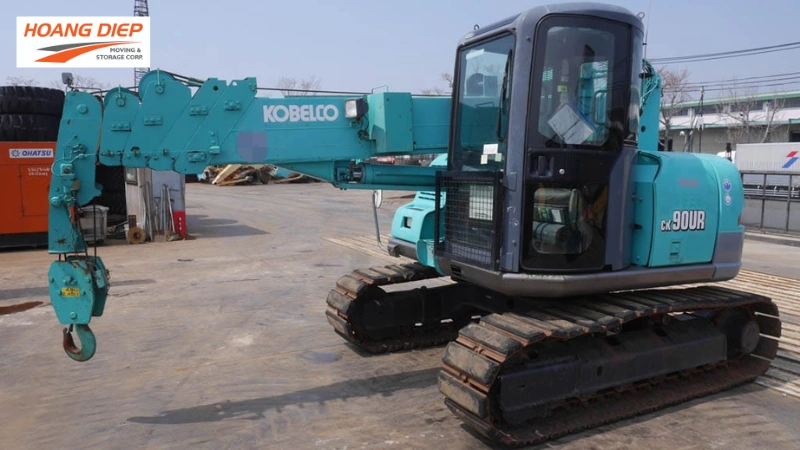 xe cẩu mini được dùng trong các môi trường có không gian hẹp