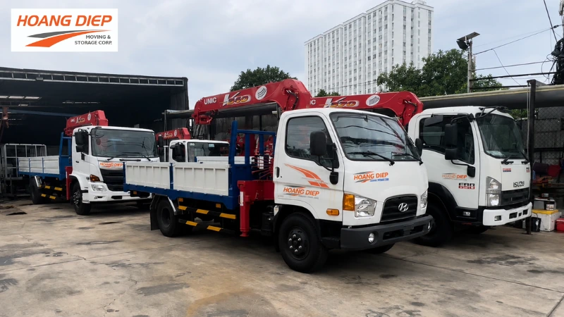 xe cẩu thùng đa tải trọng của vận tải Hoàng Diệp